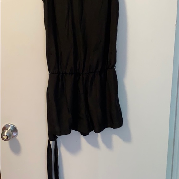 Guess romper - Picture 3 of 7